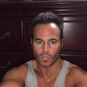 Meet your Posher, Jay